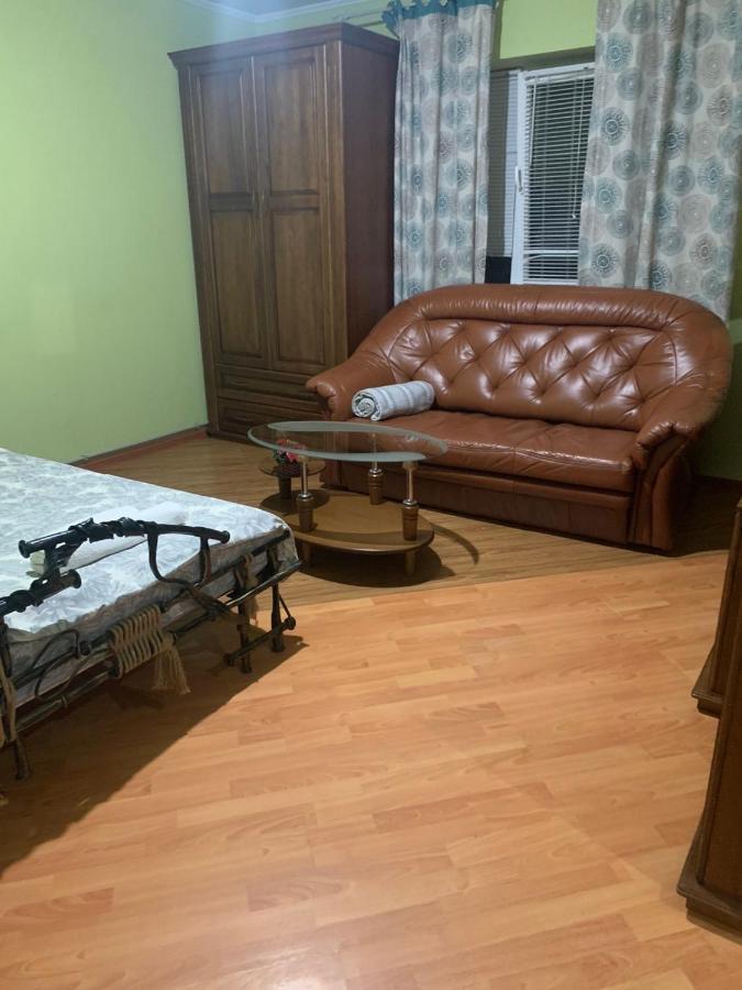 Zwin Apartment 1 سكول المظهر الخارجي الصورة